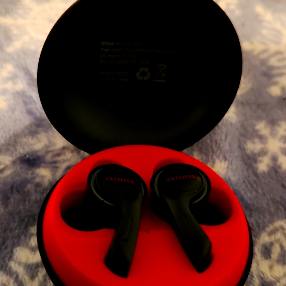 Aiwa red and black wireless headphones